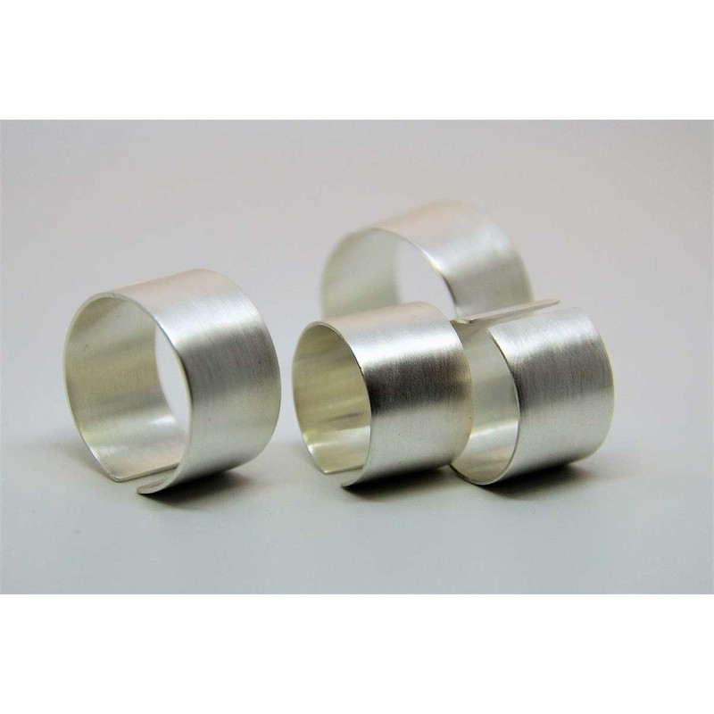 Tube silver ring