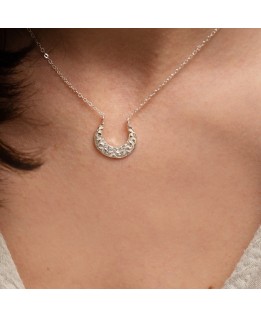 Margo crescent necklace