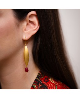 Small leaf earrings