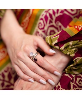 Leto stone ring