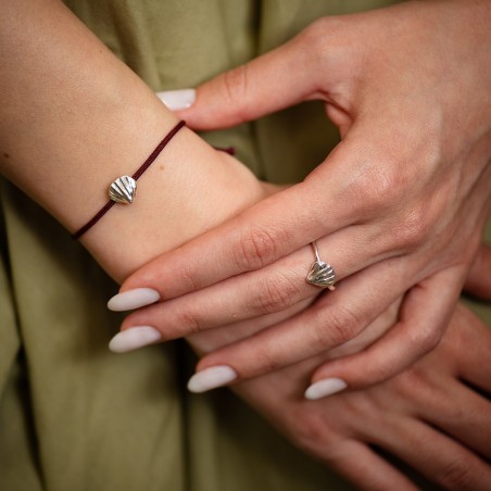 Shell bracelet