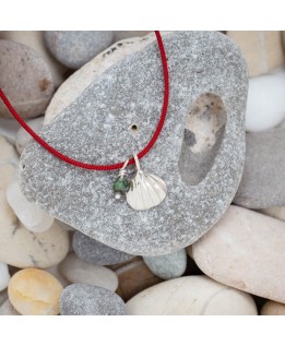 Shell necklace with cord